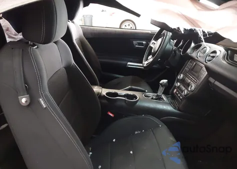 2017 Ford Mustang V6 z USA, uszkodzony, nr VIN 1FA6P8AM5H5244527